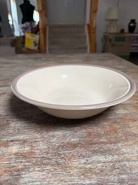 Market Square Colortones Japan Stoneware Cream and Tan Rimmed Soup Bowl